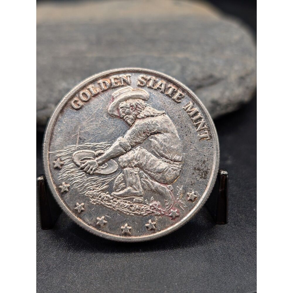 GSM Golden State Mint • 1 oz .999 Silver Round • Pioneer Wagon • Toned